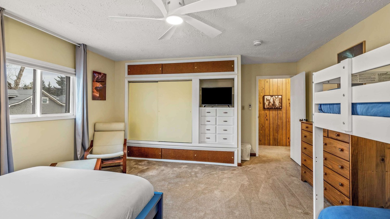 Photo of Bedroom in Old Town