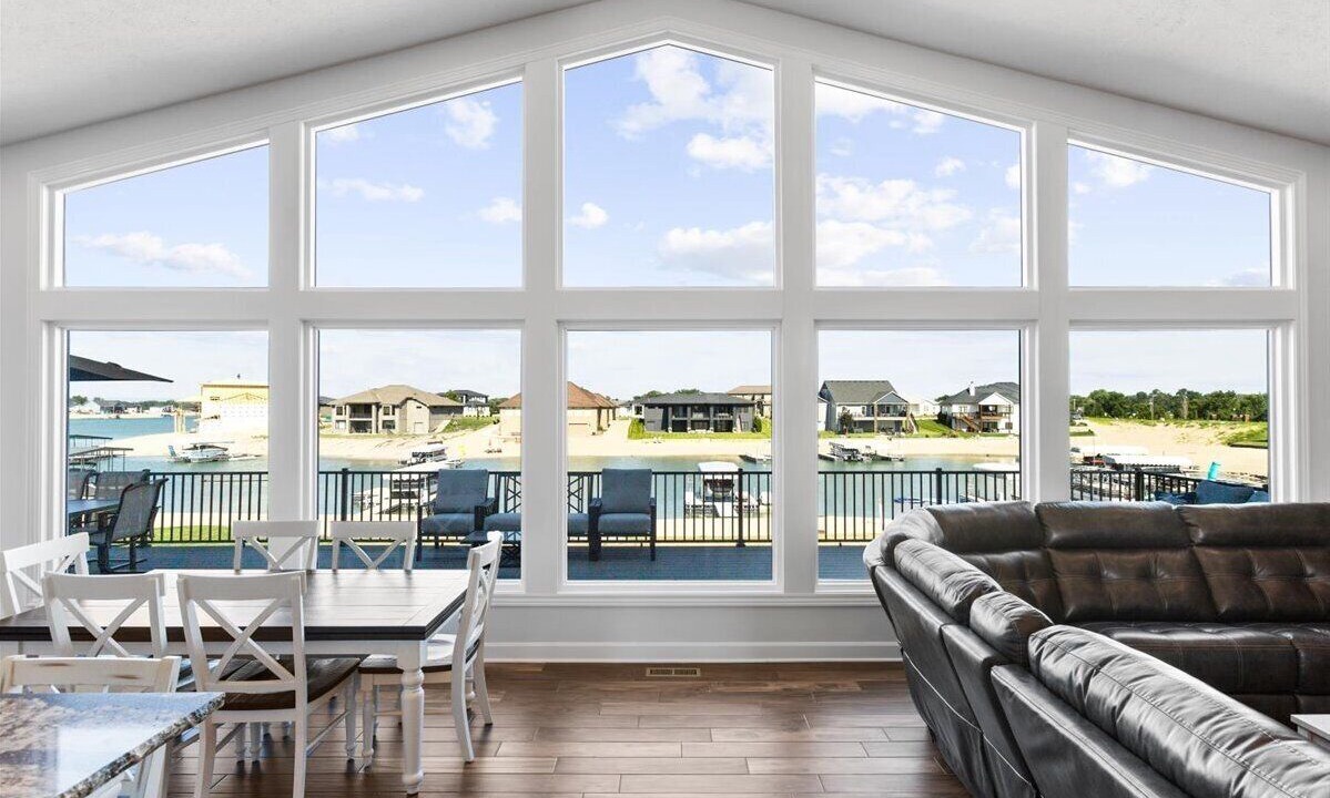Photo of Livingroom in Ashland