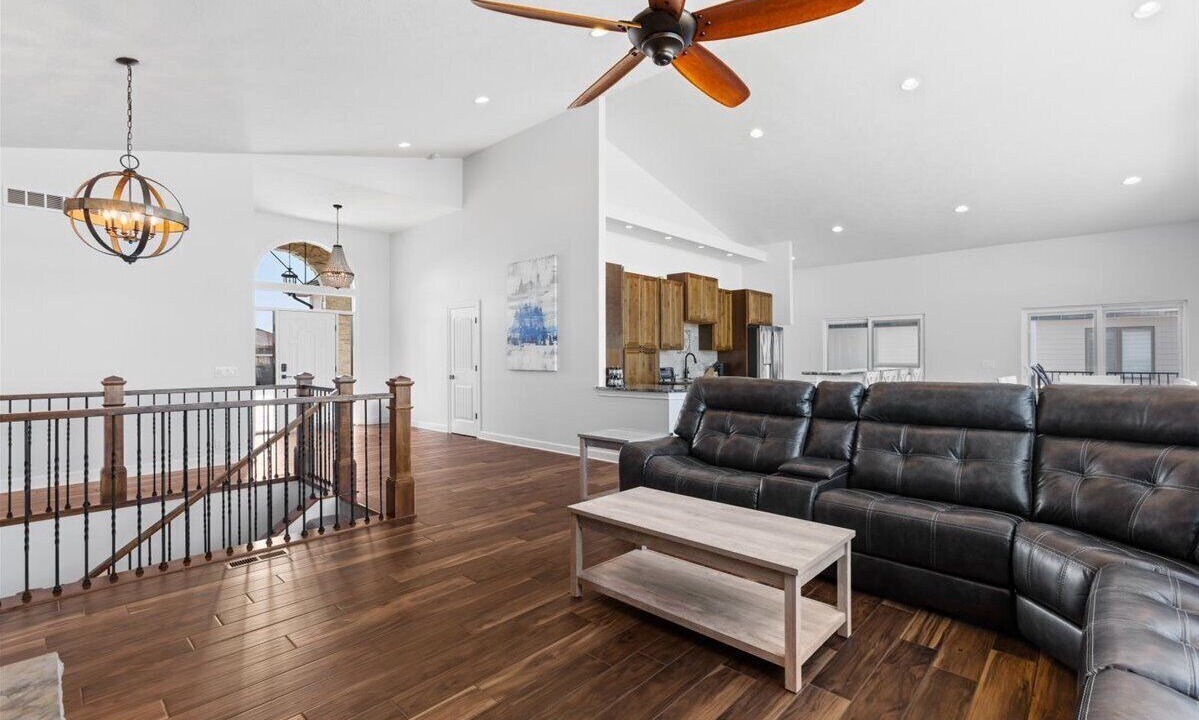 Photo of Livingroom in Ashland
