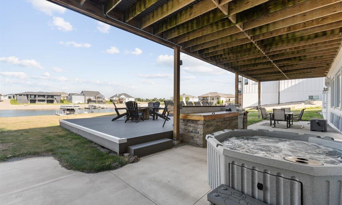 Photo of Outdoor in Ashland