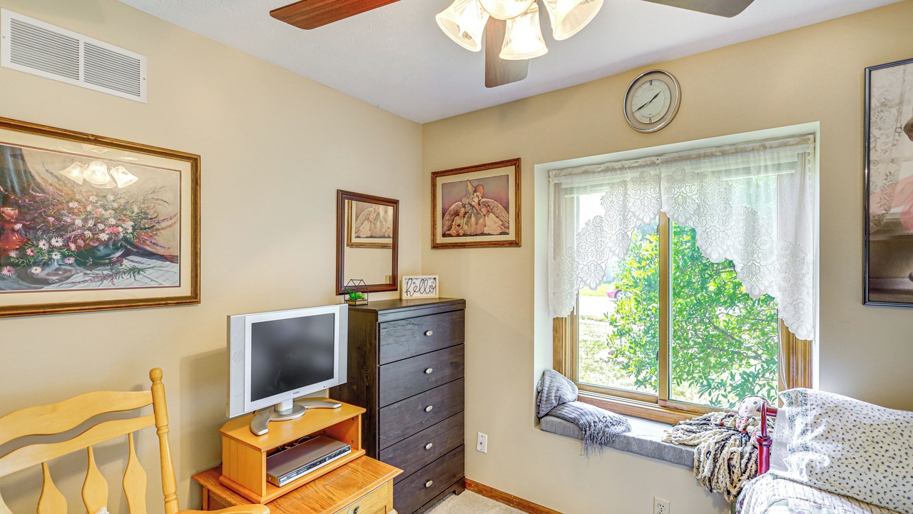 Photo of Livingroom in Bellevue