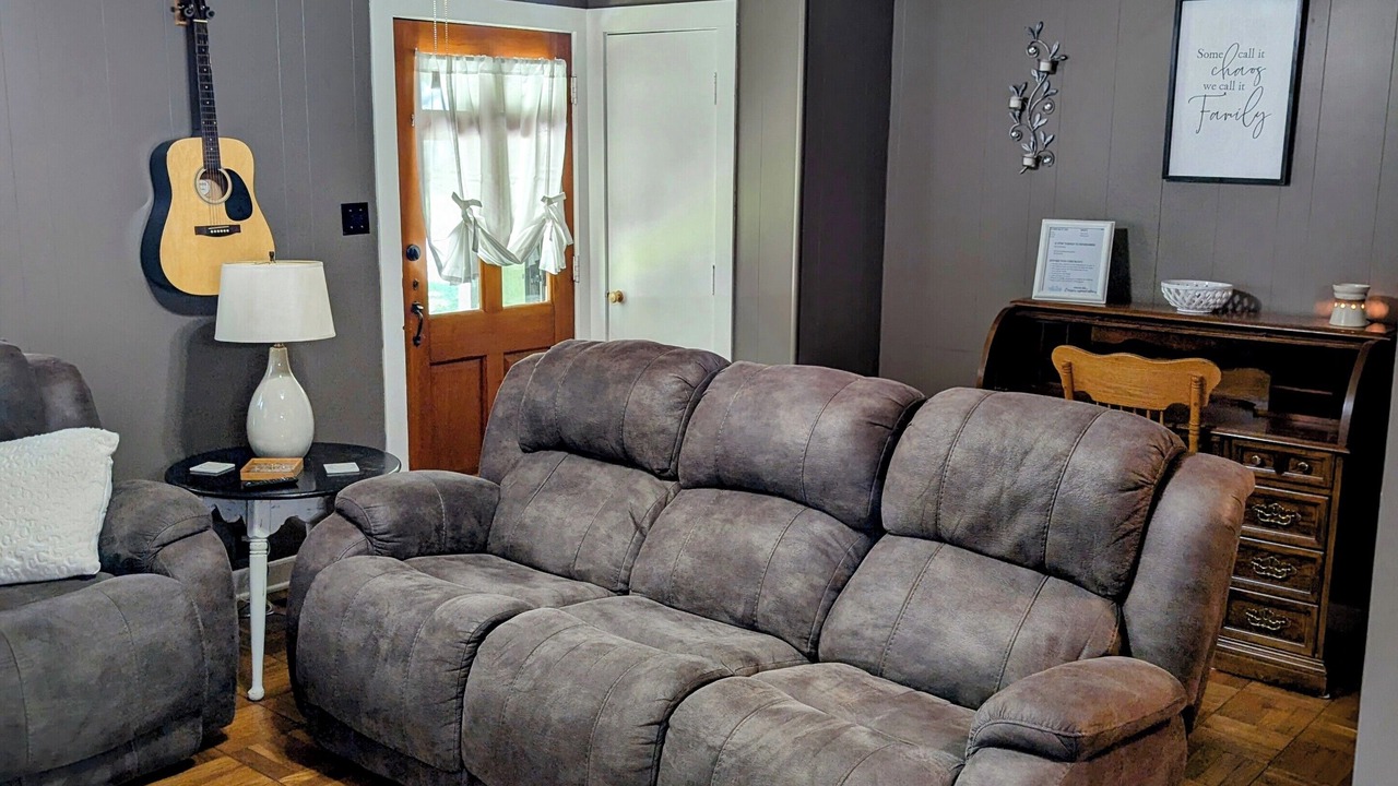 Photo of Livingroom in Arkansas City