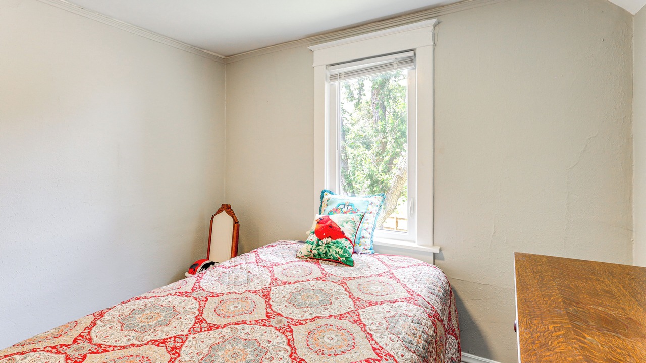 Photo of Bedroom in Omaha