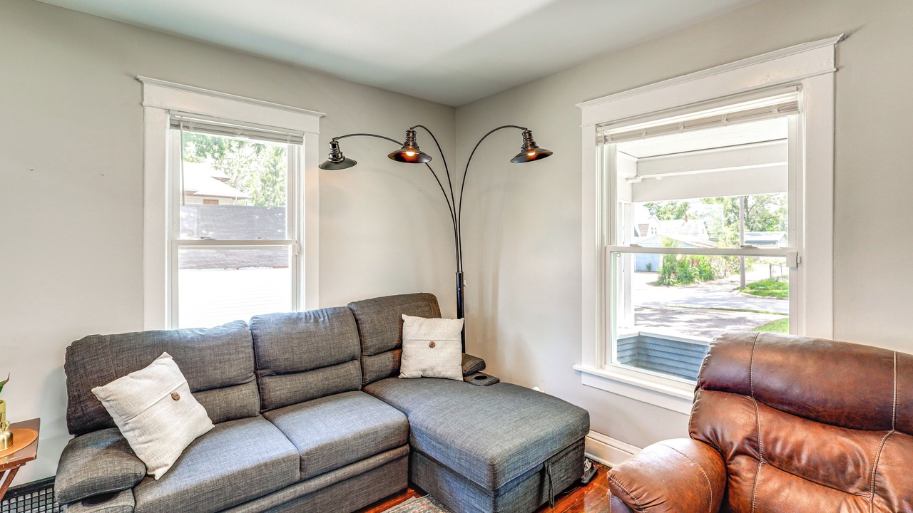 Photo of Livingroom in Omaha