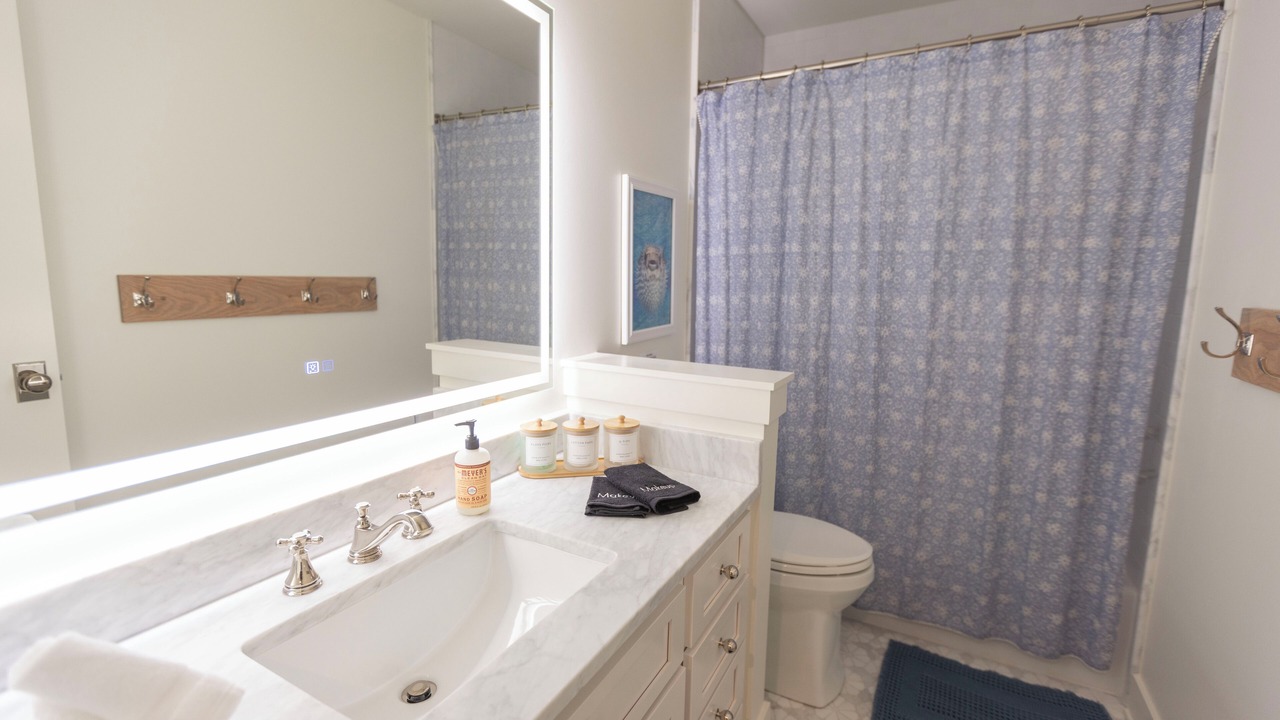 Photo of Bathroom in Wea