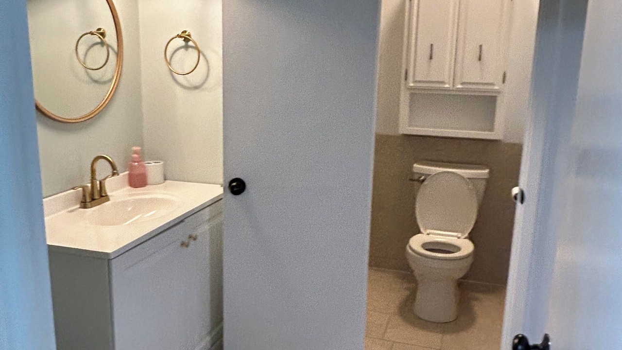 Photo of Bathroom in Pittsburg