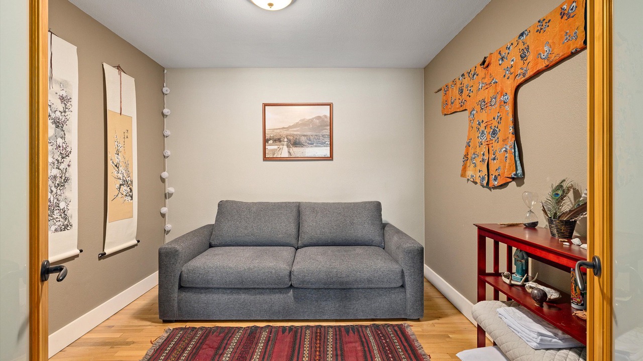 Photo of Livingroom in Old North Boulder