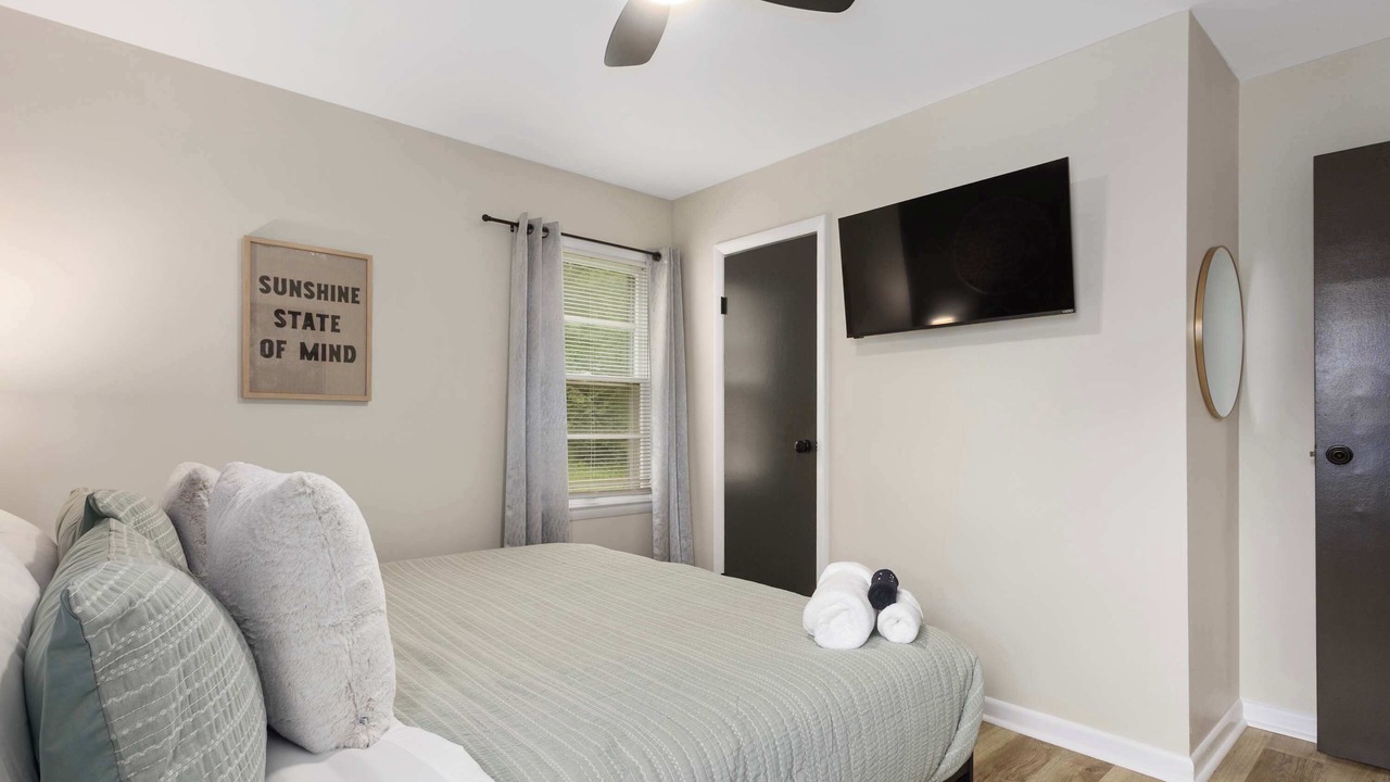 Photo of Bedroom in Lee's Summit