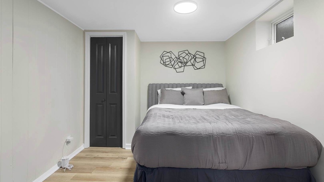 Photo of Bedroom in Lee's Summit