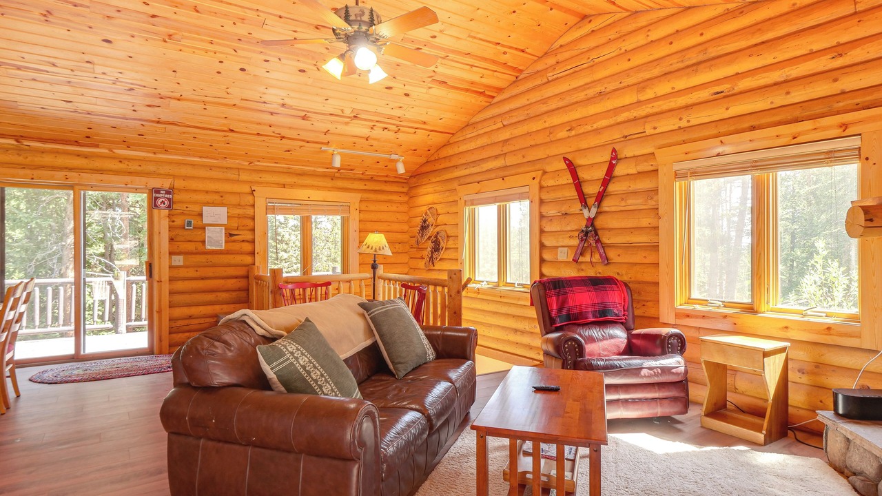 Photo of Livingroom in Valley of the Sun