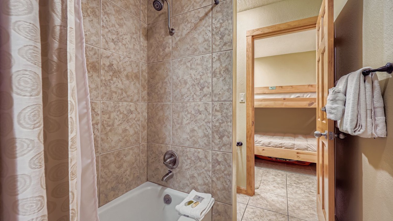 Photo of Bathroom in Lakeside Village