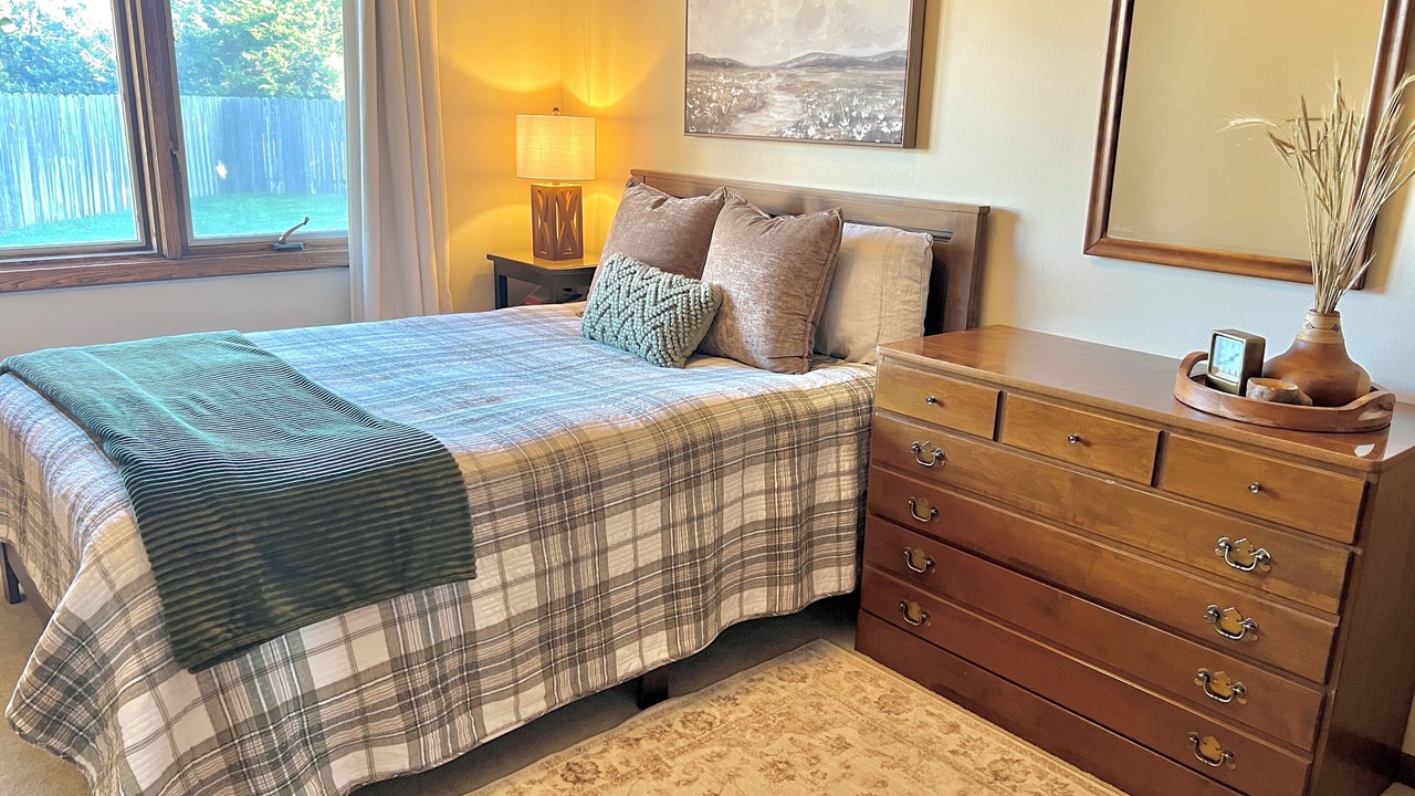 Photo of Bedroom in Hutchinson