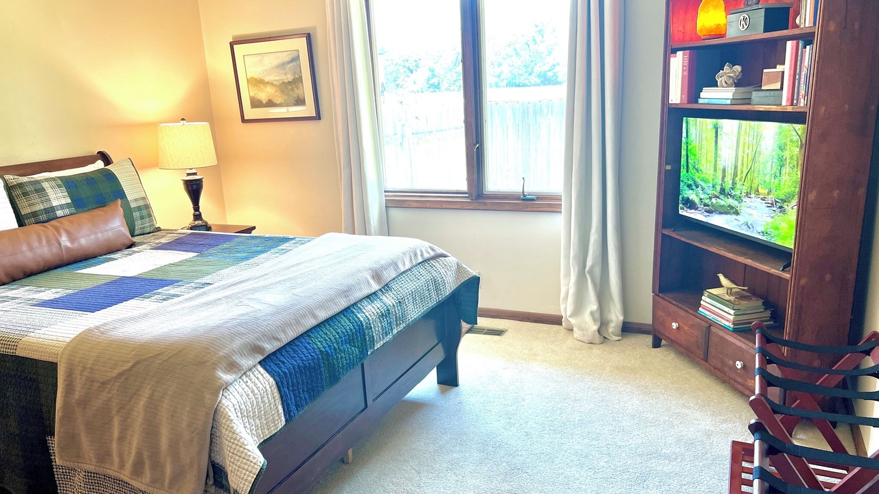 Photo of Bedroom in Hutchinson