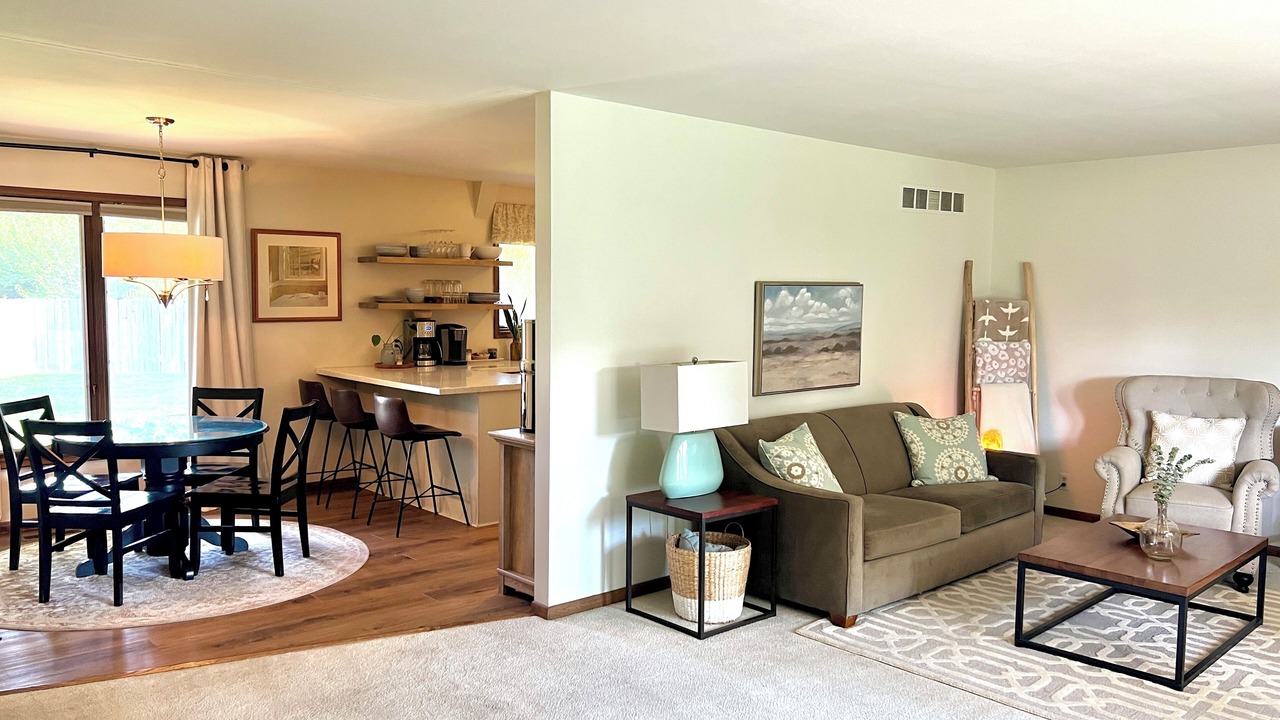 Photo of Livingroom in Hutchinson
