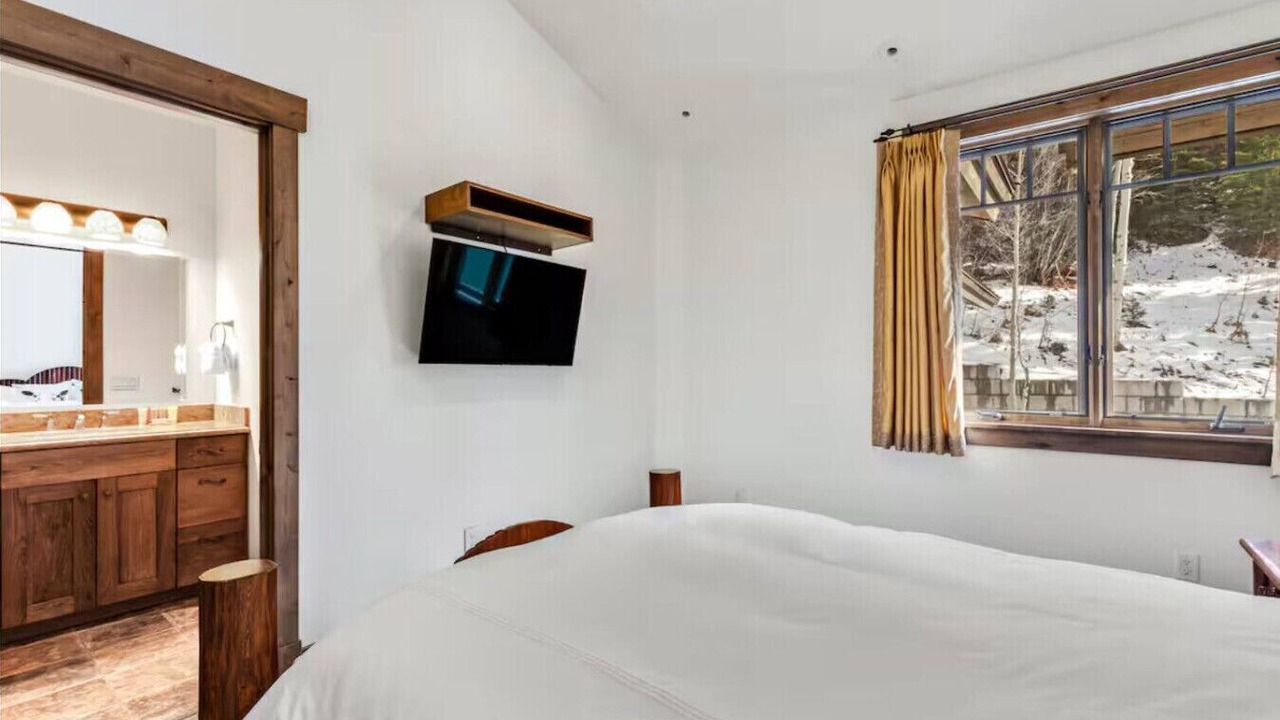 Photo of Bedroom in Steamboat Springs