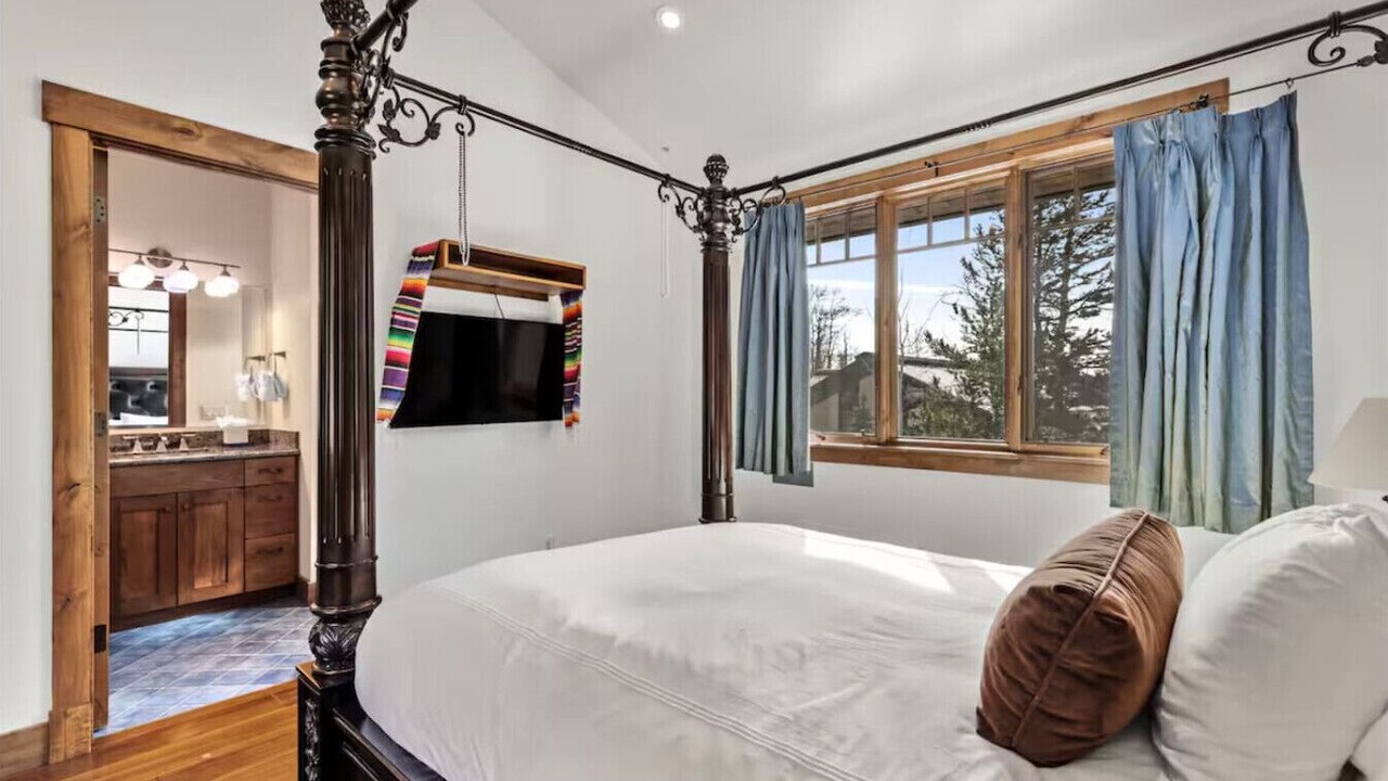Photo of Bedroom in Steamboat Springs