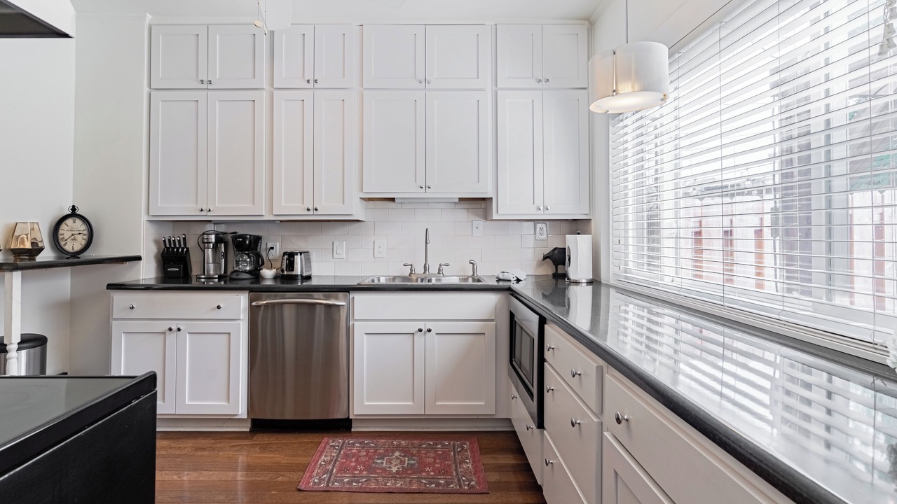 Photo of Kitchen in Dundee-Happy Hollow Historic District