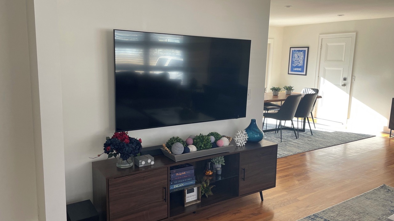 Photo of Livingroom in Lawrence
