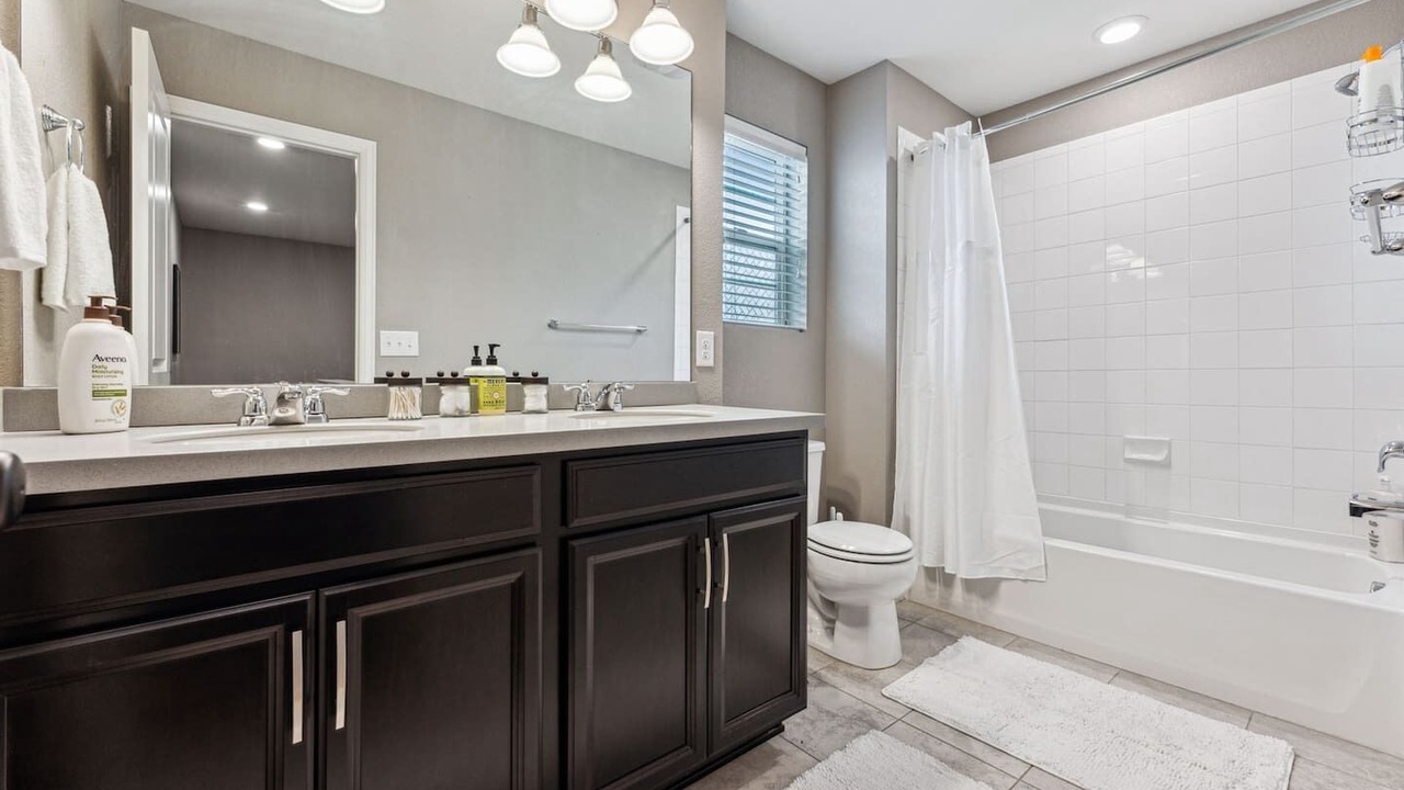 Photo of Bathroom in Stapleton