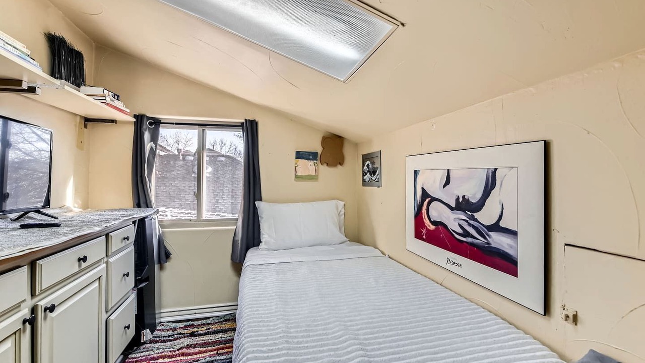 Photo of Bedroom in Broomfield
