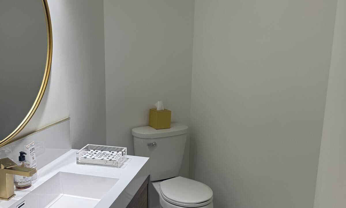 Photo of Bathroom in Leawood