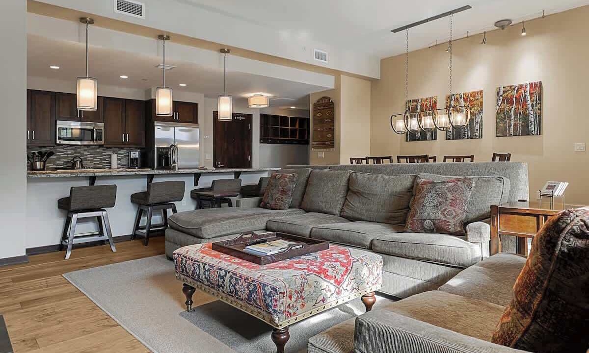 Photo of Livingroom in Downtown Steamboat Springs