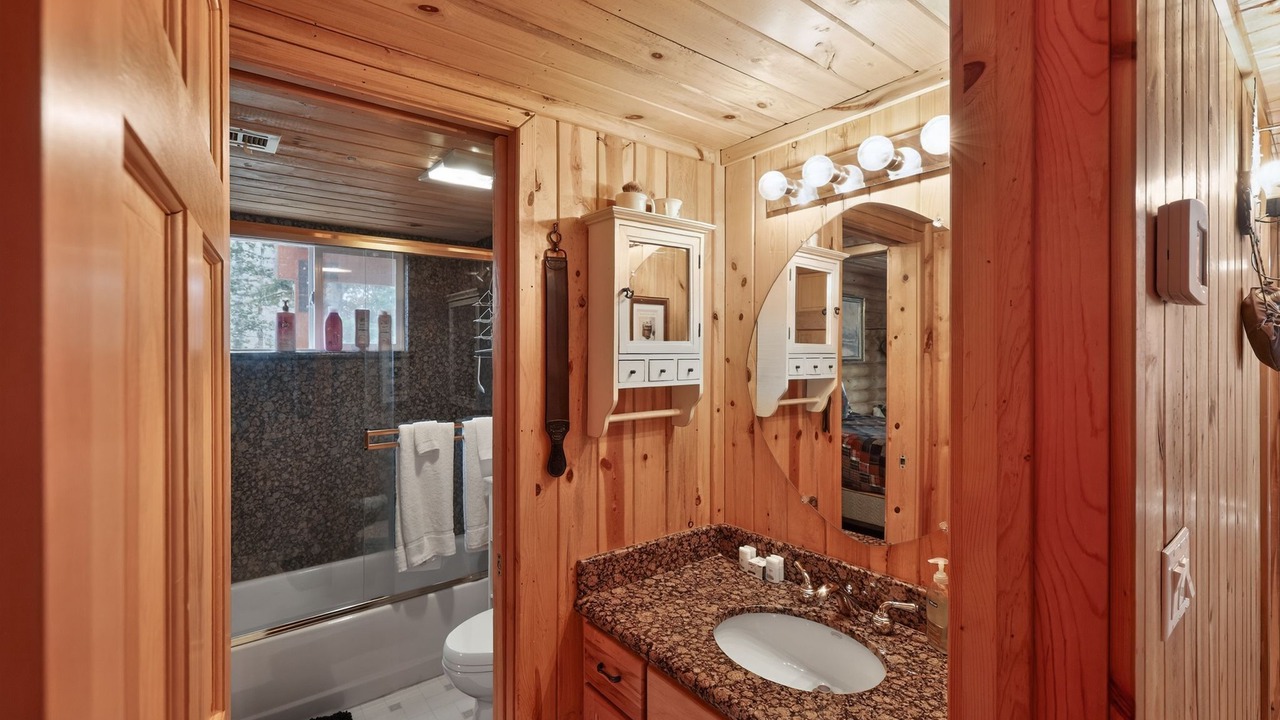 Photo of Bathroom in Brian Head