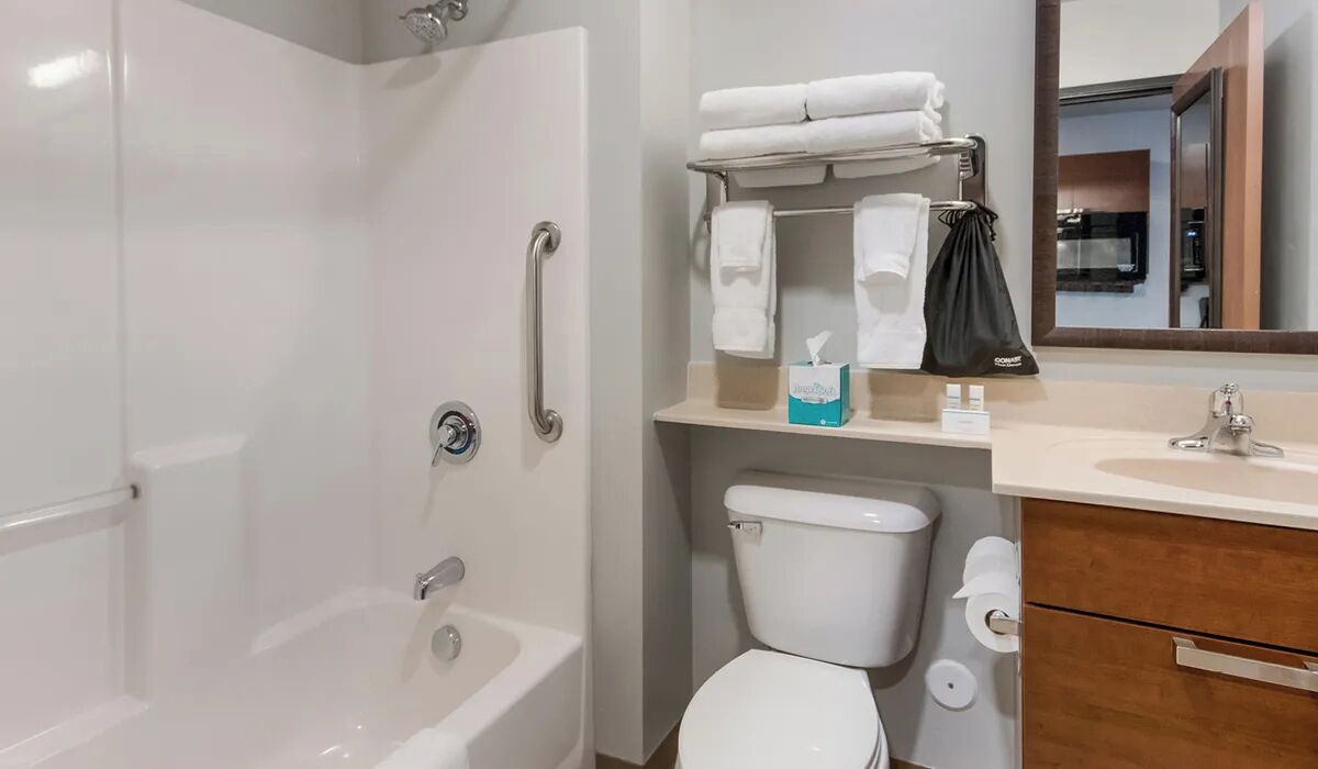Photo of Bathroom in Overland Park