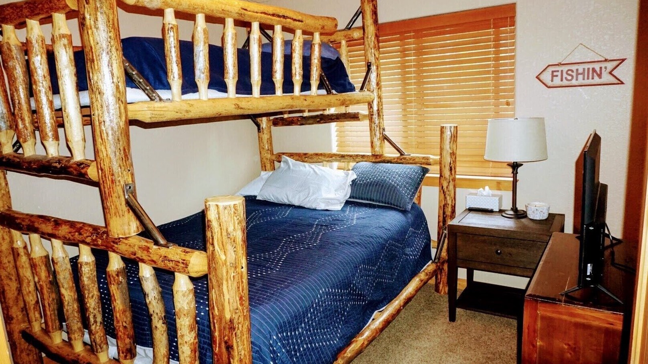 Photo of Bedroom in Valley of the Sun