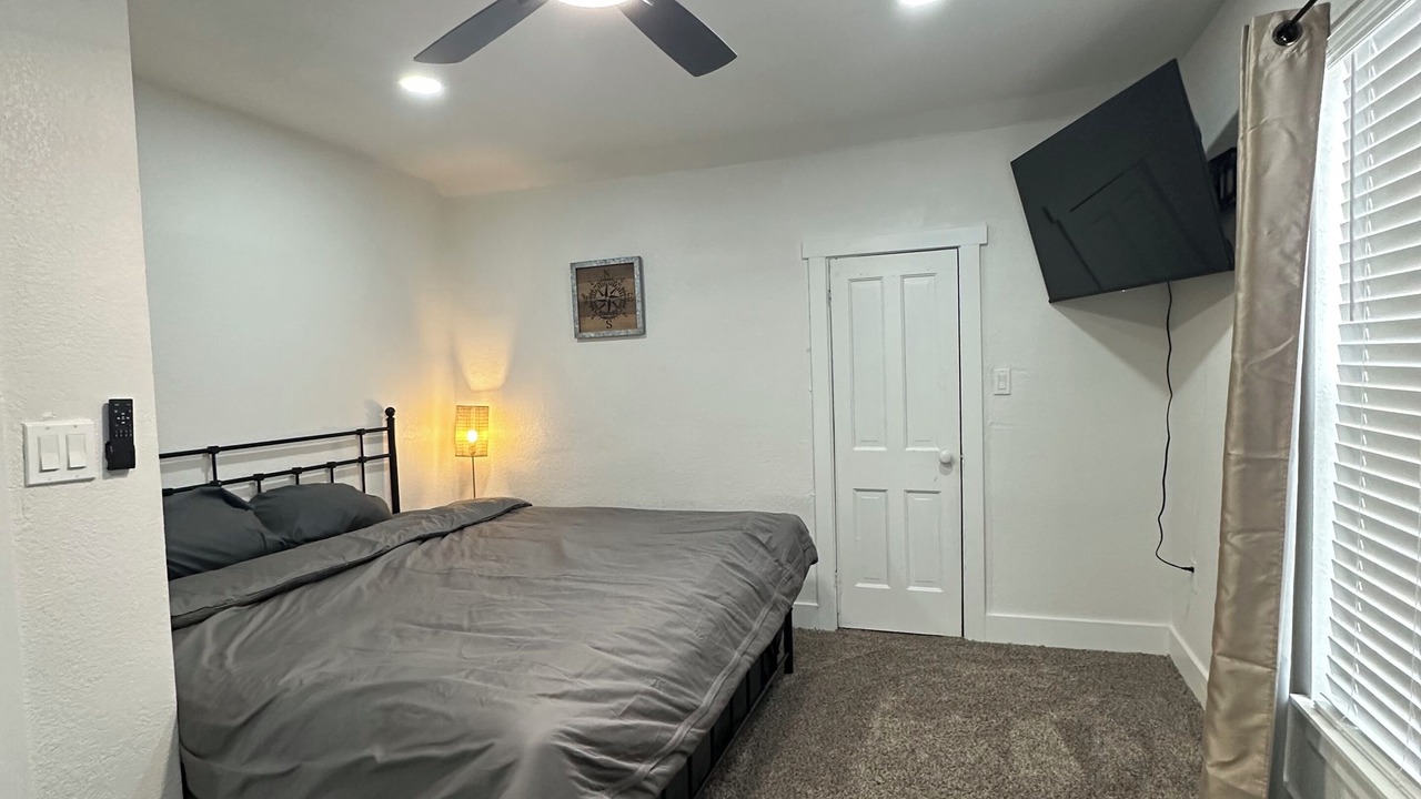 Photo of Bedroom in Fort Morgan