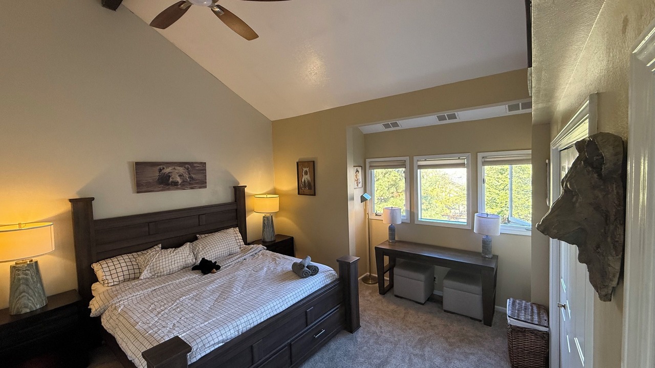 Photo of Bedroom in Cottonwood Heights
