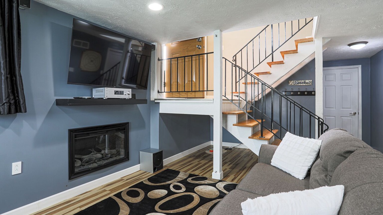 Photo of Livingroom in Omaha