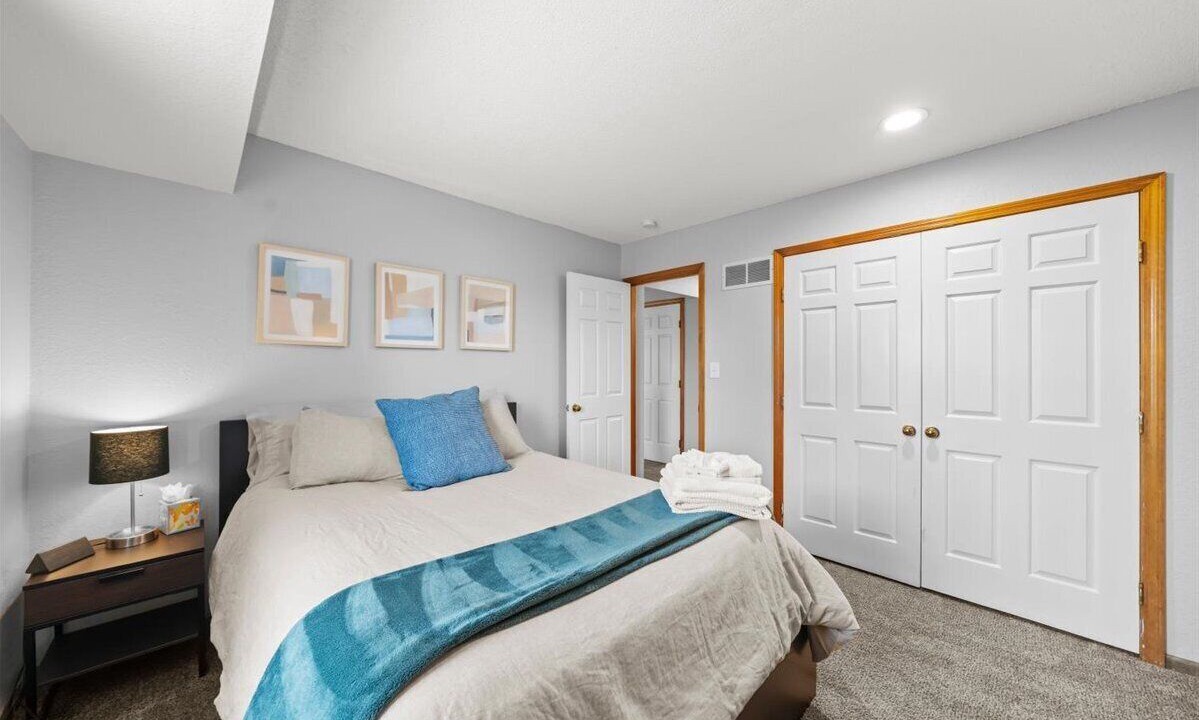 Photo of Bedroom in South Kansas City