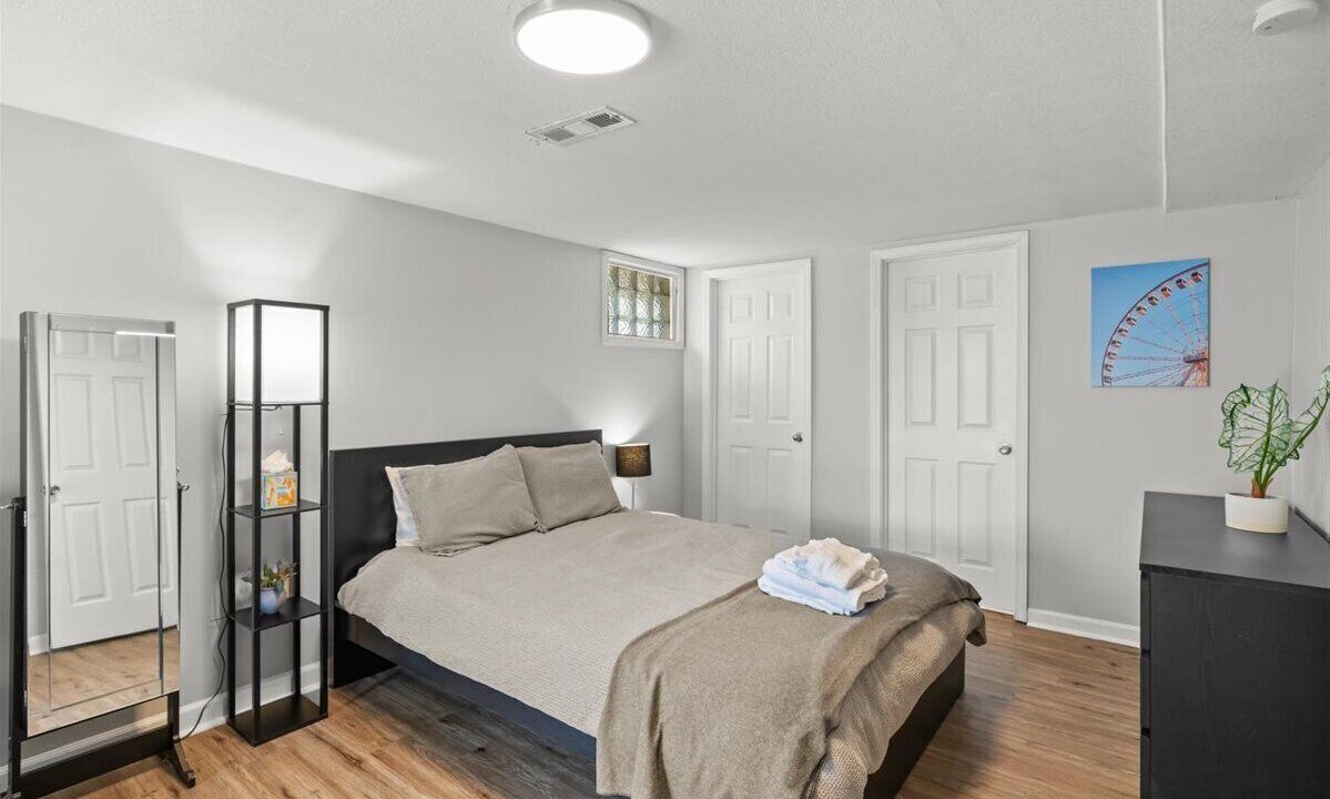 Photo of Bedroom in South Kansas City
