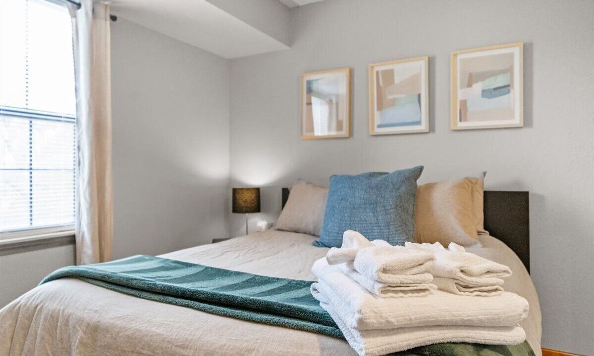 Photo of Bedroom in South Kansas City