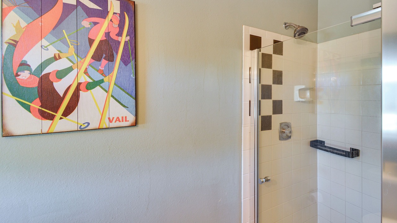 Photo of Bathroom in Eagle