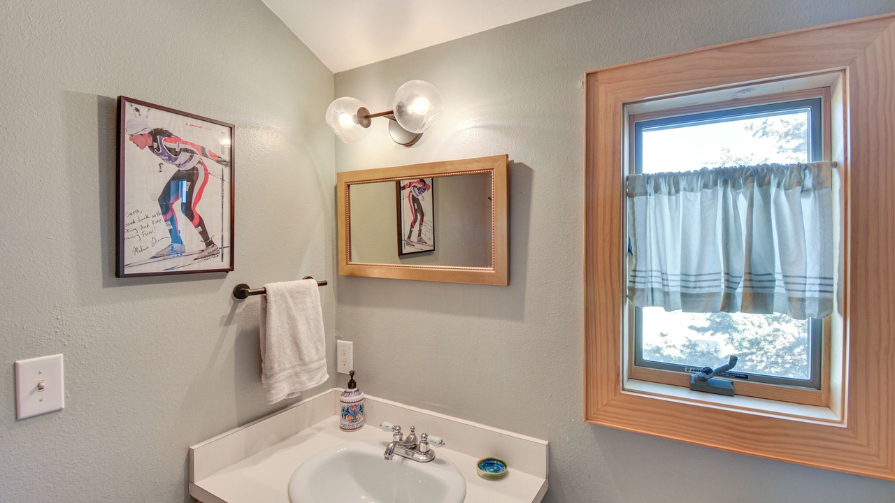 Photo of Bathroom in Eagle