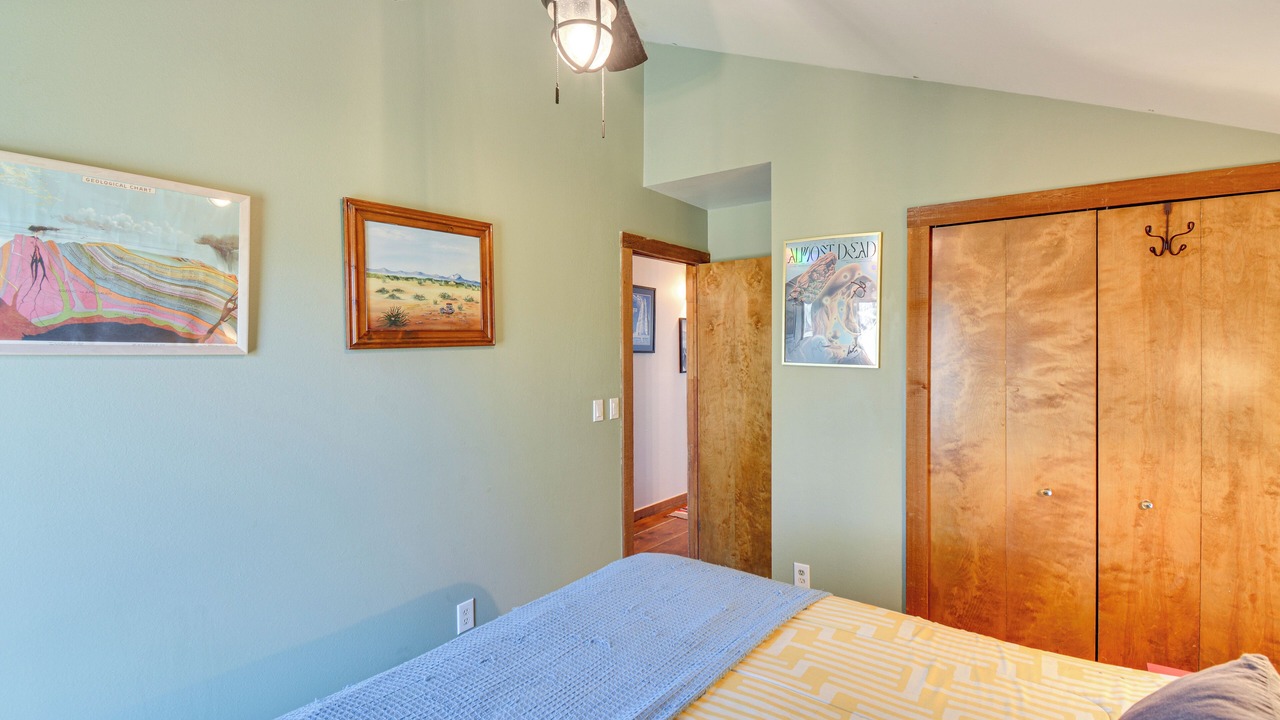 Photo of Bedroom in Eagle