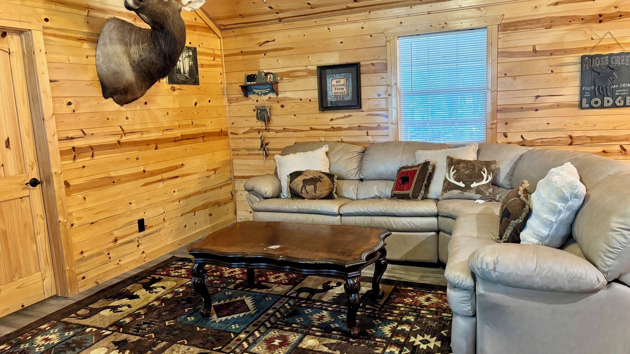 Photo of Livingroom in Angel Fire