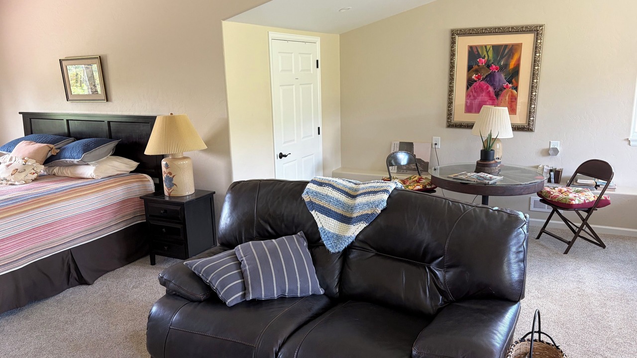 Photo of Bedroom in Wray