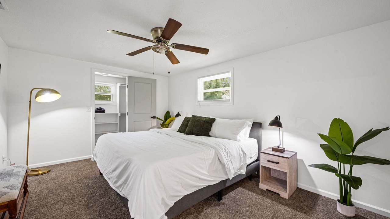 Photo of Bedroom in South Kansas City