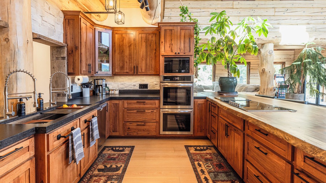 Photo of Kitchen in Black Hawk