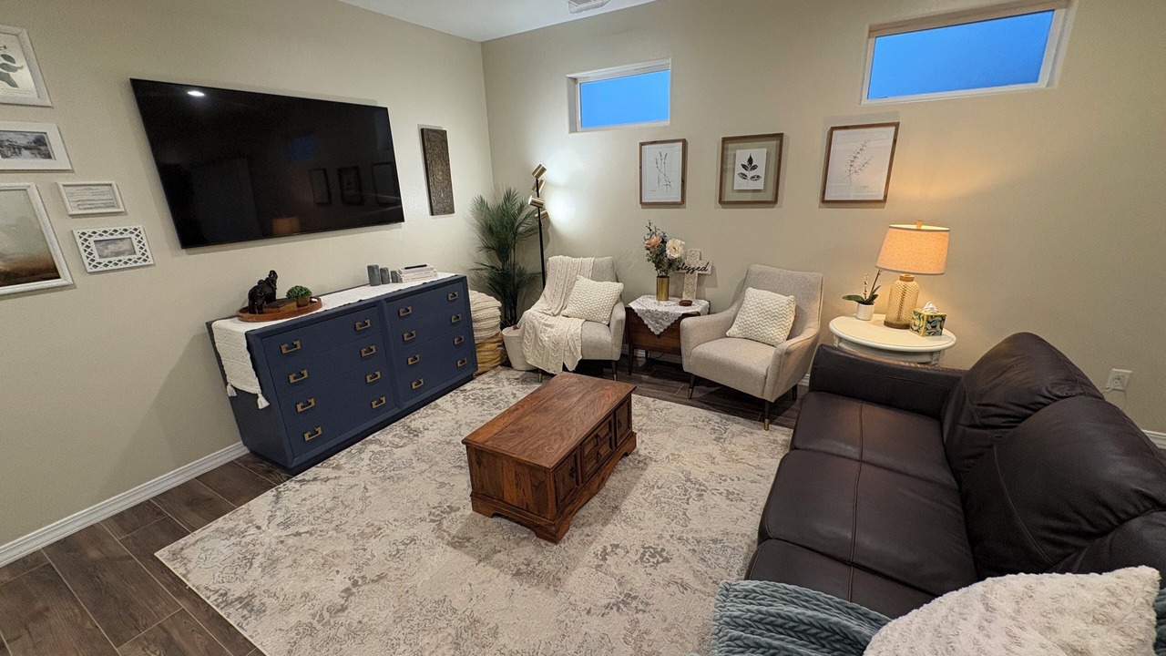 Photo of Livingroom in Pueblo West