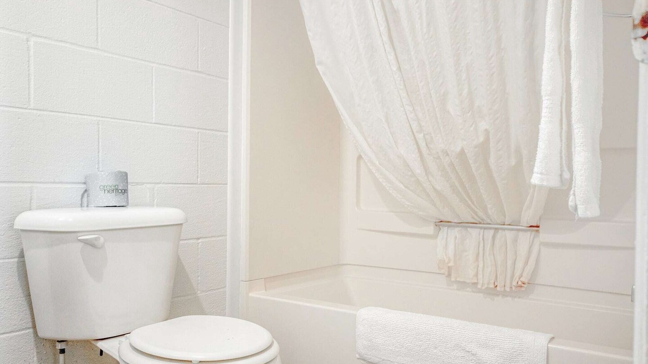 Photo of Bathroom in Osborne