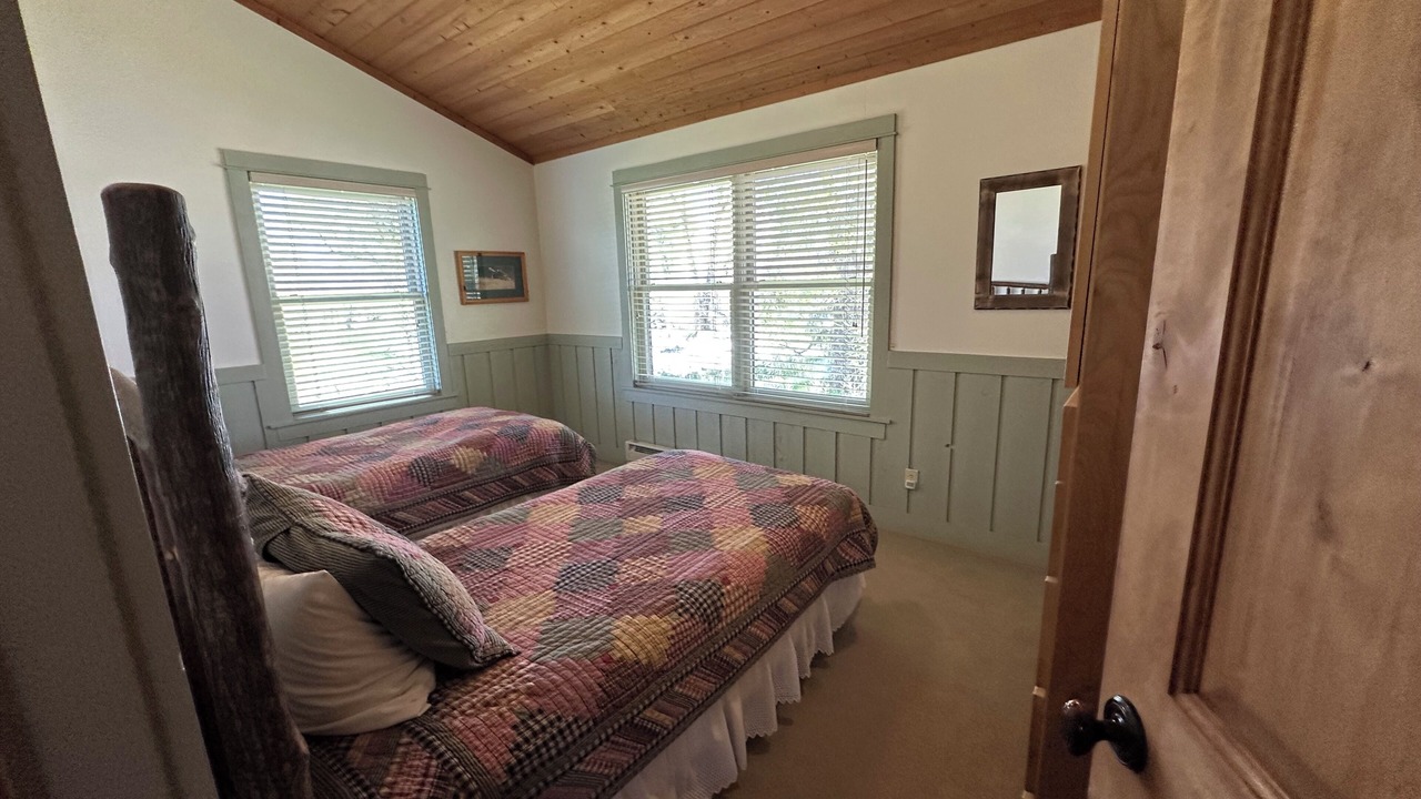 Photo of Bedroom in Uinta County