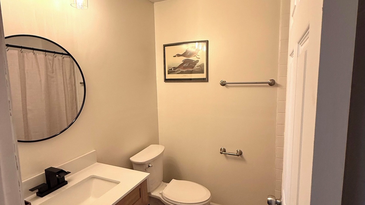 Photo of Bathroom in Solomon