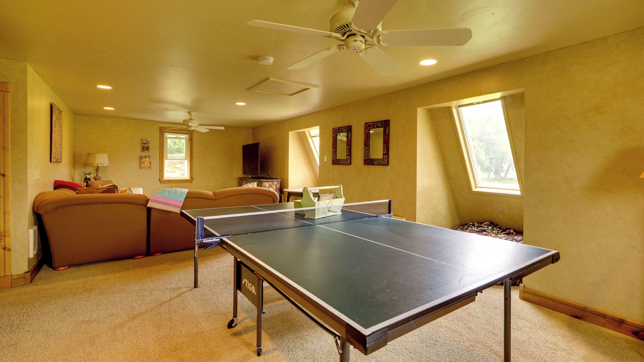 Photo of Bedroom in Midway