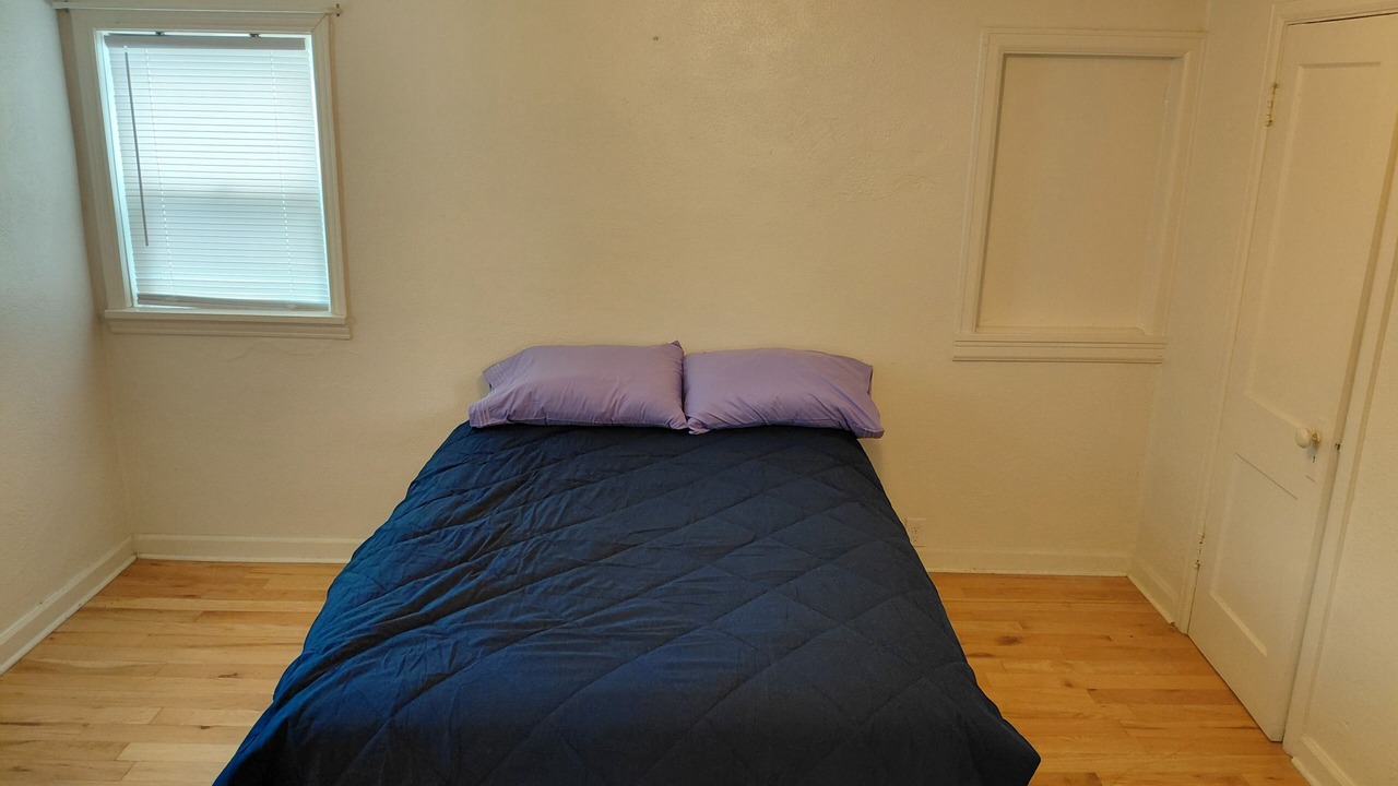 Photo of Bedroom in Aberdeen