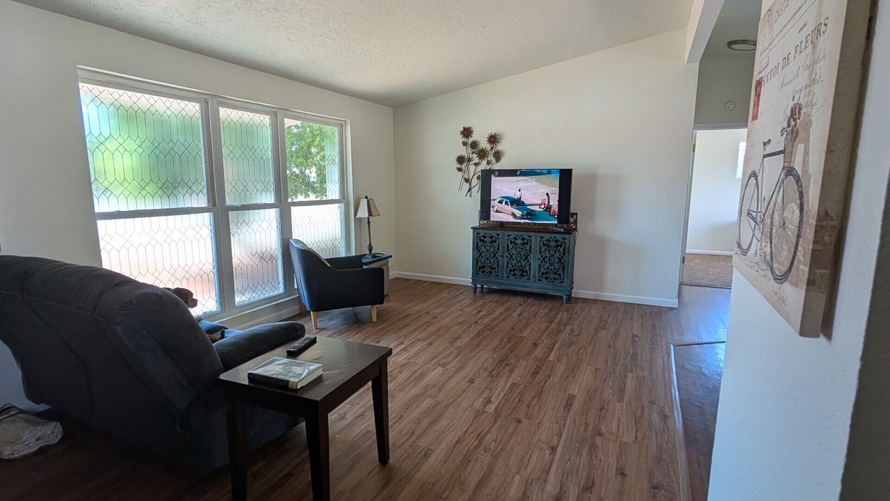Photo of Livingroom in Greeley