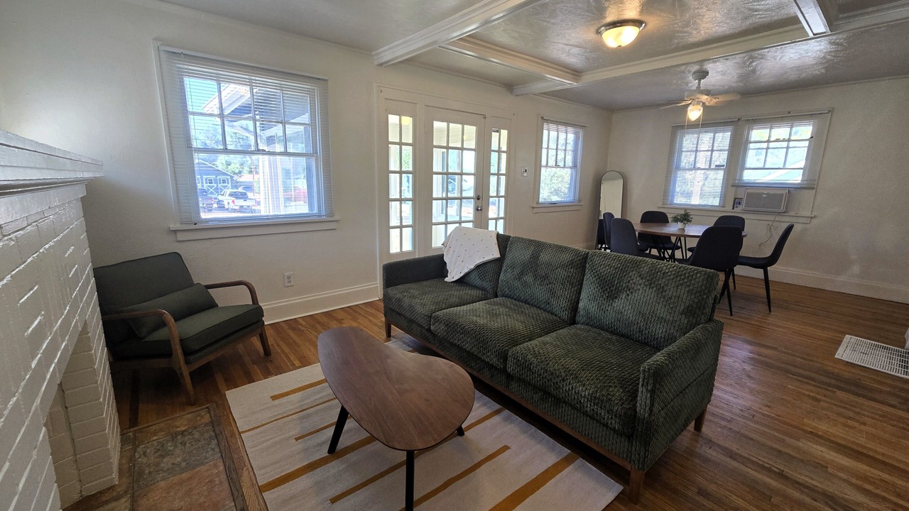 Photo of Livingroom in Greeley